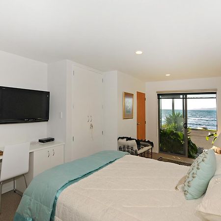 Kapiti Waves Bed & Breakfast Pukerua Bay エクステリア 写真