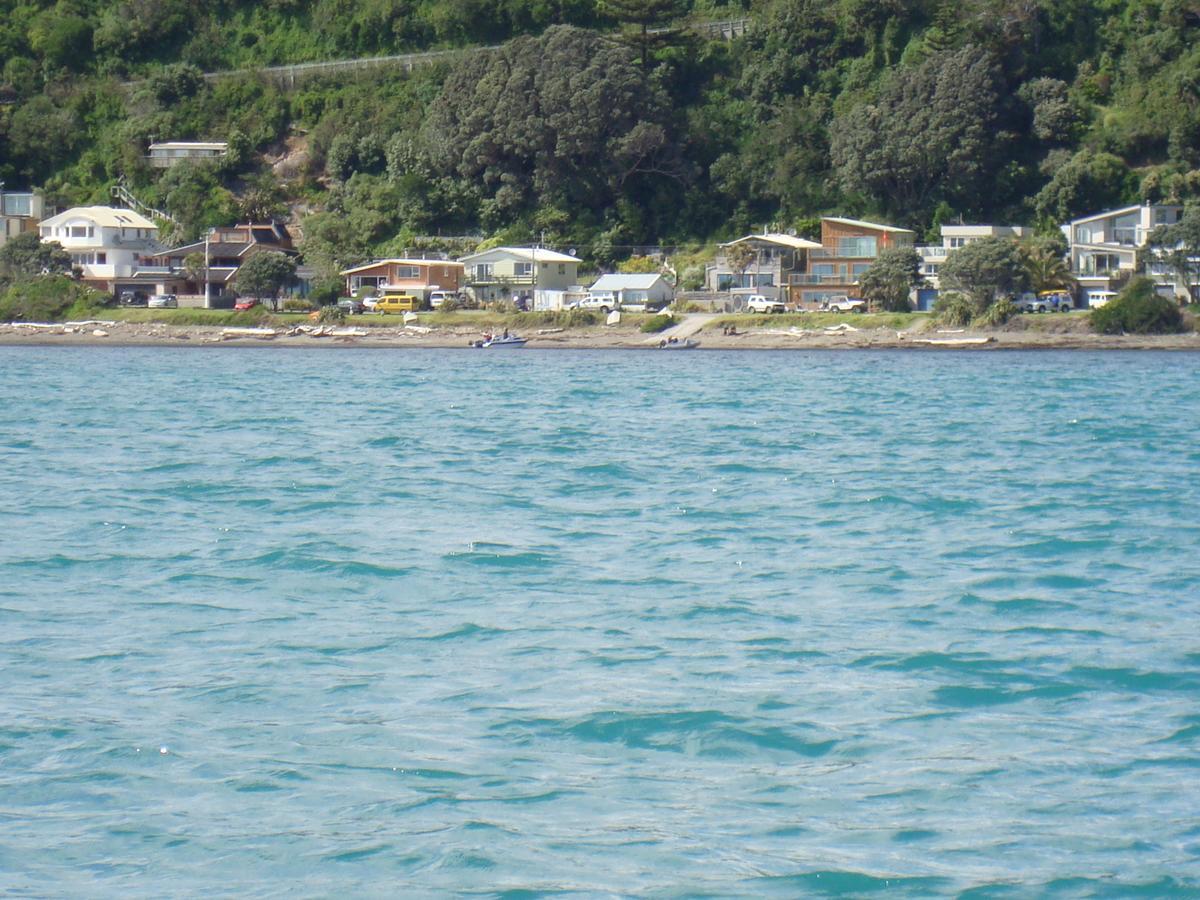 Kapiti Waves Bed & Breakfast Pukerua Bay エクステリア 写真